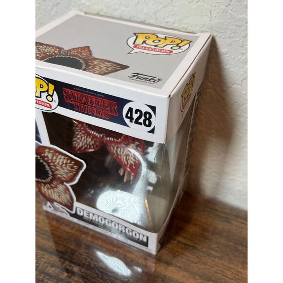 Funko Pop Stranger Things Demogorgon #428 & Eleven with Eggos #421 Lot of 2 Toys - Picture 9 of 10